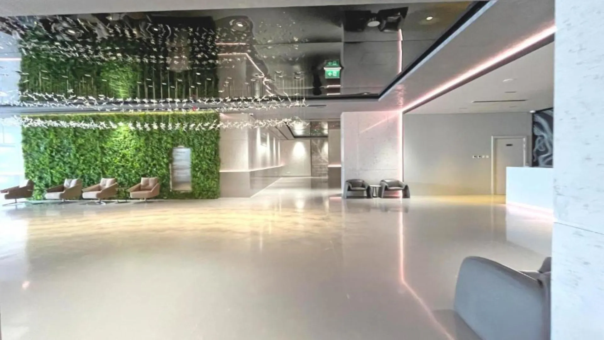 Chic Studio Apartment In Blue Wave Tower, Dubailand By Deluxe Holiday Homes