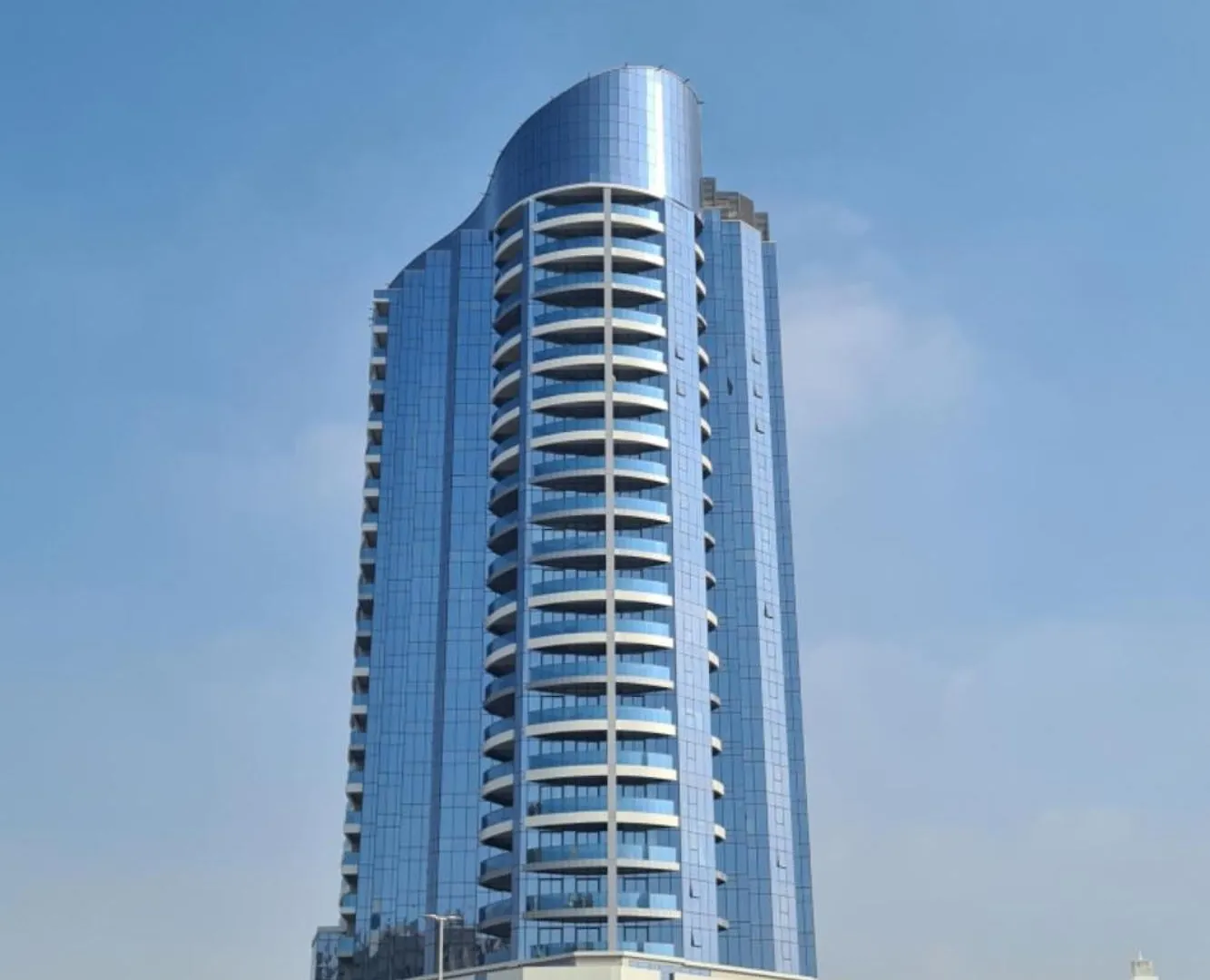 Chic Studio Apartment In Blue Wave Tower, Dubailand By Deluxe Holiday Homes