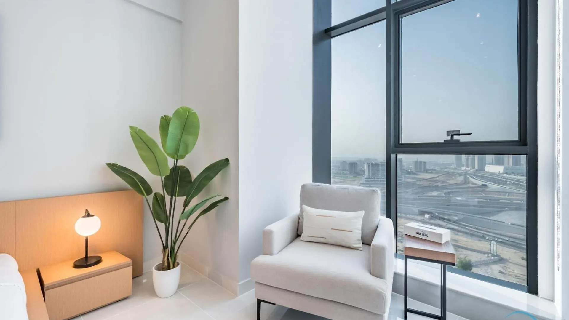 Chic Studio Apartment In Blue Wave Tower, Dubailand By Deluxe Holiday Homes  Dubai