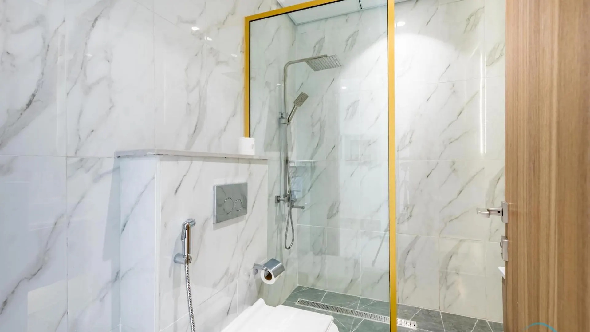 Chic Studio Apartment In Blue Wave Tower, Dubailand By Deluxe Holiday Homes 0*, Dubai United Arab Emirates